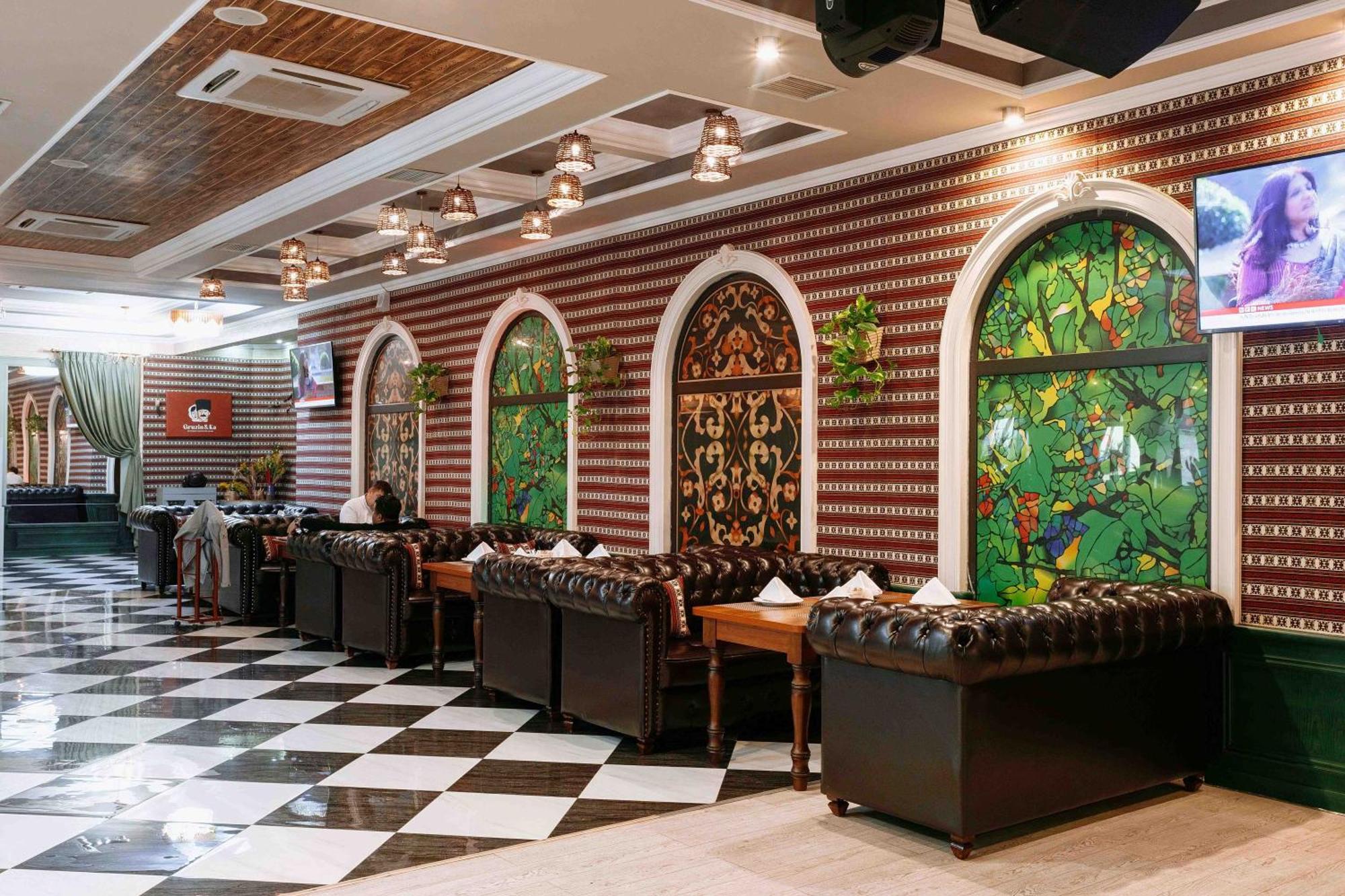 Ramada By Wyndham Shymkent Hotel Kültér fotó
