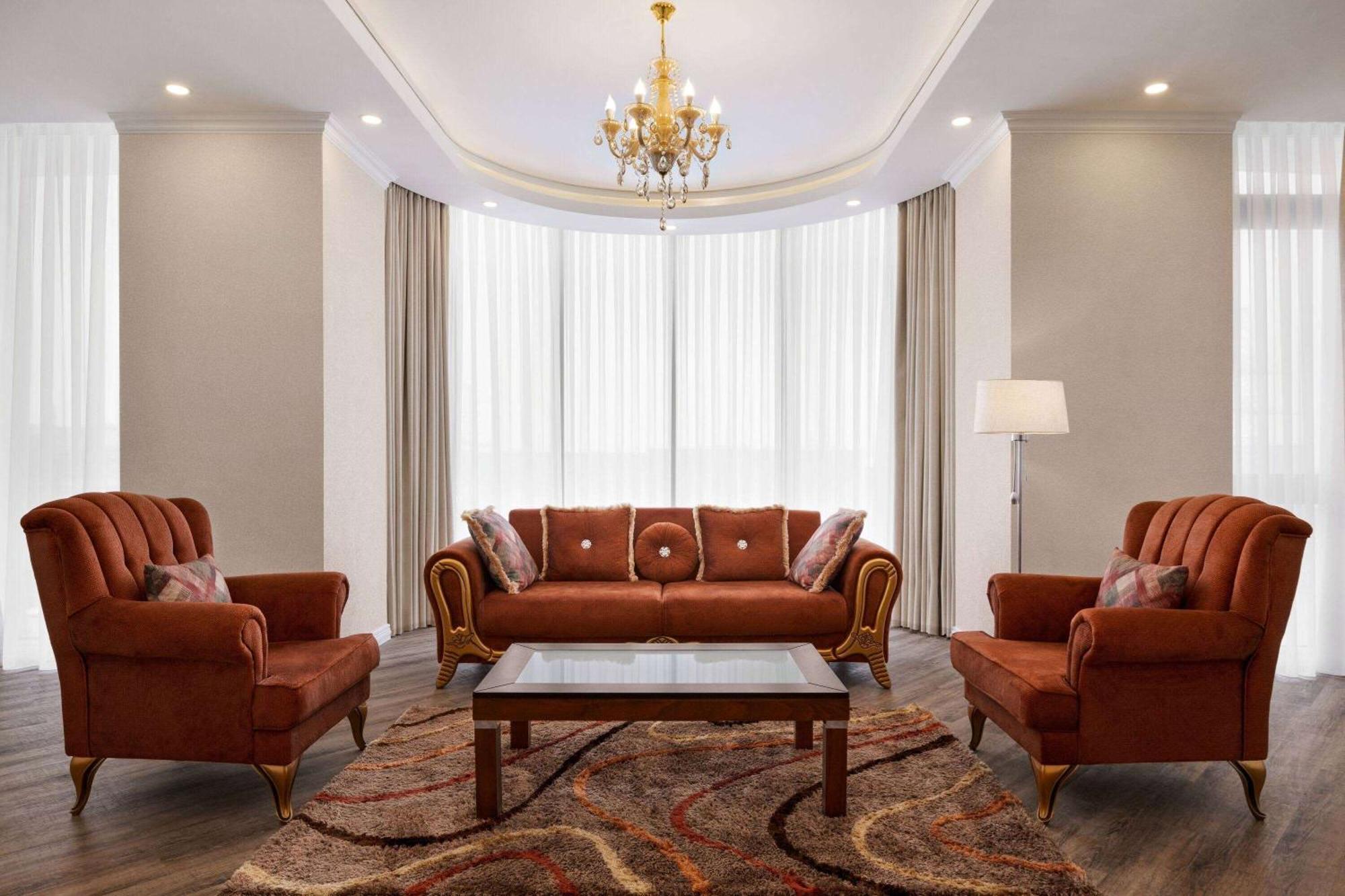 Ramada By Wyndham Shymkent Hotel Kültér fotó